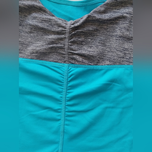 Lululemon Vintage Workout Tank top - Picture 2 of 11